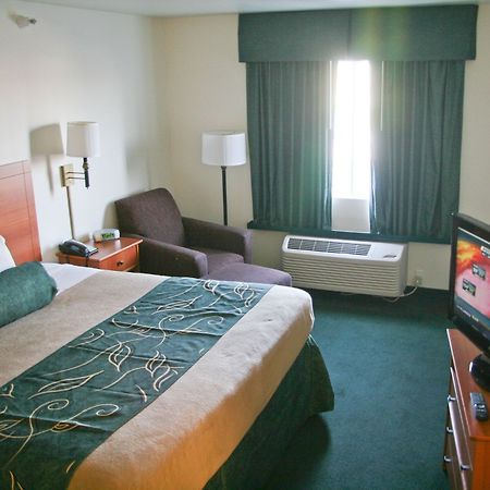 Travelodge By Wyndham Missouri Valley מראה חיצוני תמונה