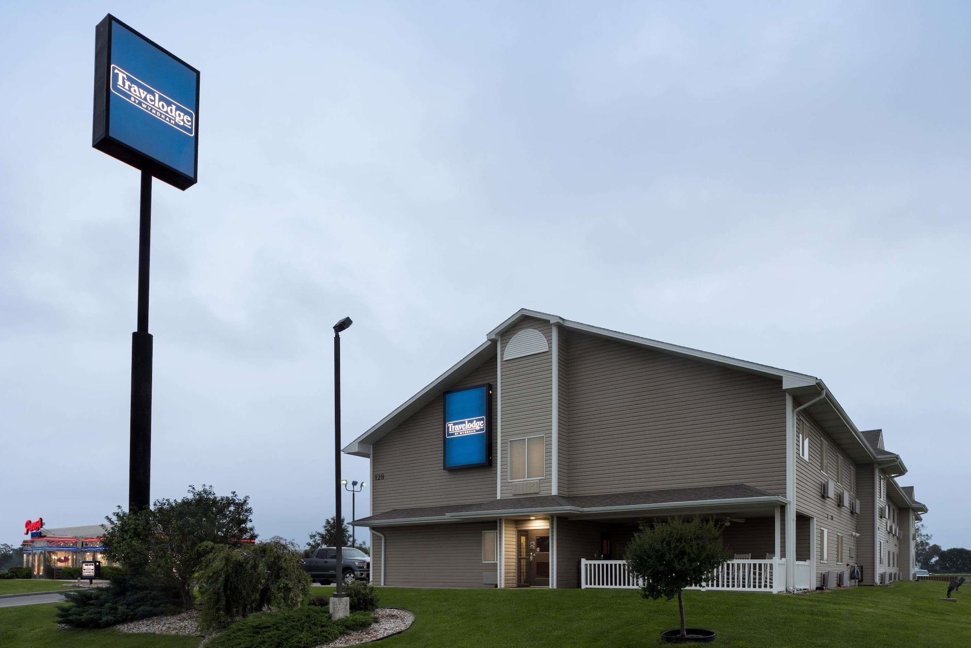 Travelodge By Wyndham Missouri Valley מראה חיצוני תמונה